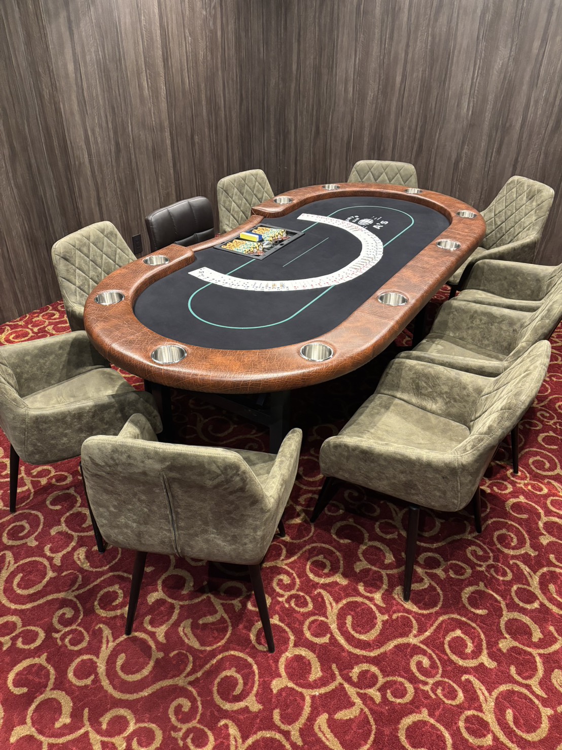 ポーカー エースの手札 別アングル